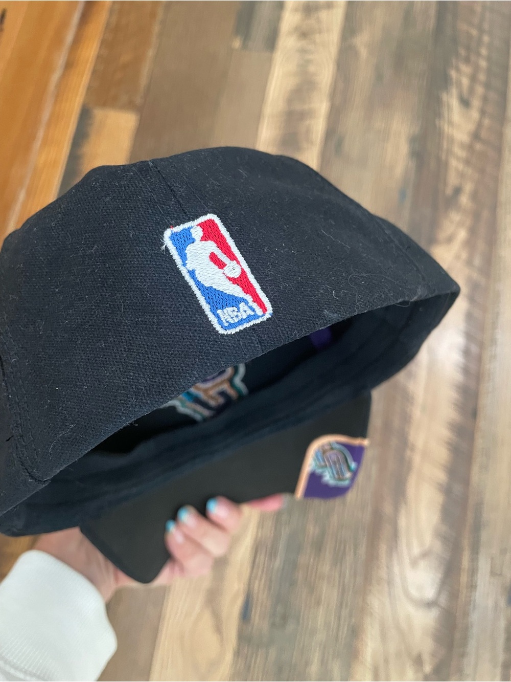 VTG 1990s Utah Jazz Shockwave hat - Picture 3 of 5
